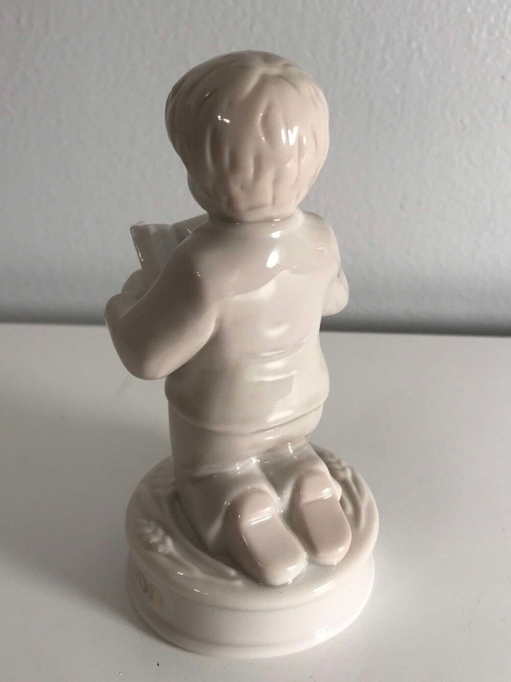 First Communion Porcelain Boy - Picture 4 of 7